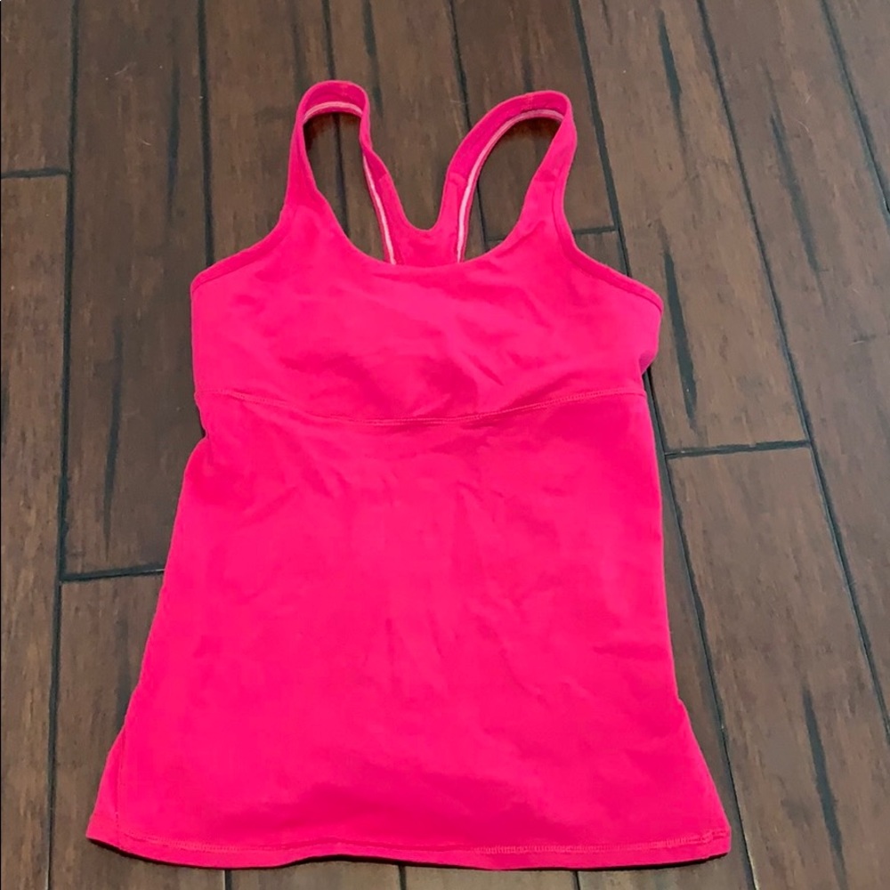 Lululemon workout tank with built in bra